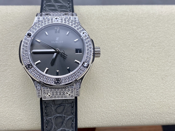 ウブロコピー時計全体デザイン